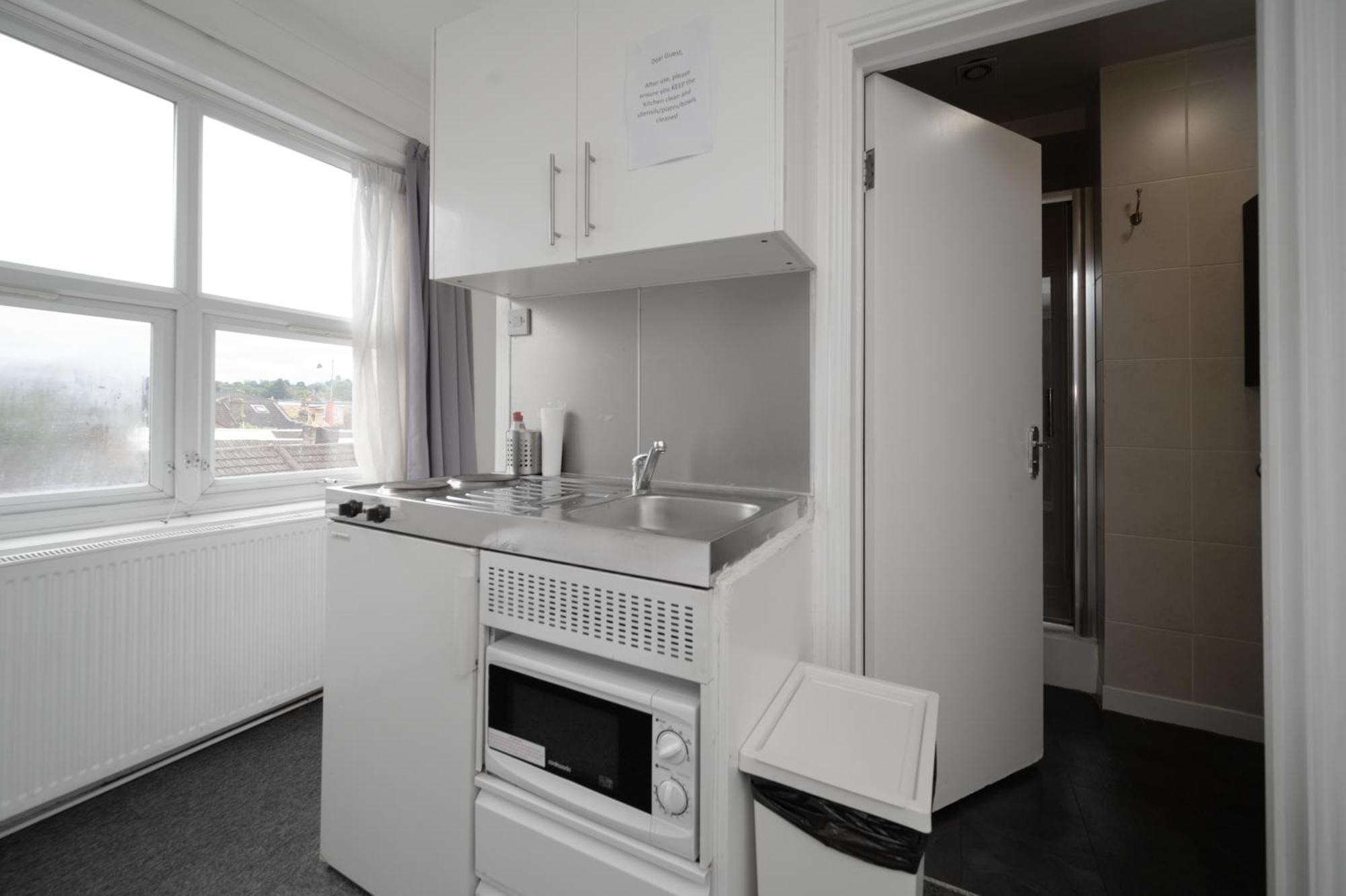 Flexistay Tulsi Aparthotel Croydon Exterior photo